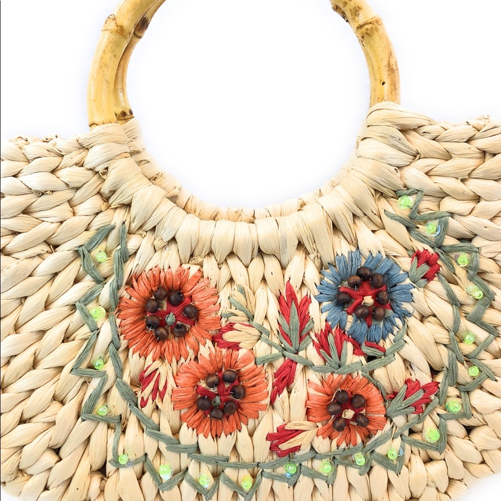 Straw/wicker bag w/bamboo handle w/removable pouch - Picture 8 of 8